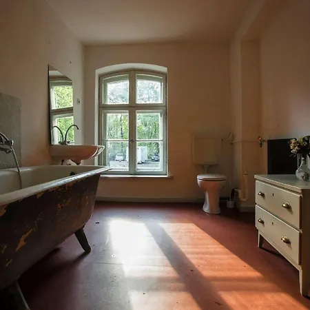 Wohnen im Schlosspark - Bienenwohnung I Apartment Oberkraemer